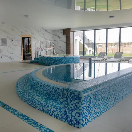 Apartment Modern Spa Z Basenem